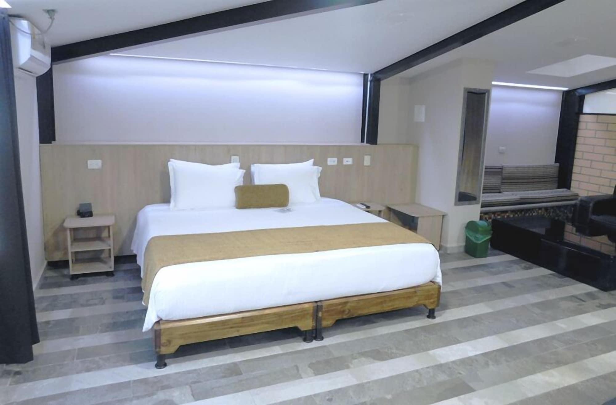 Hotel Provenza Garden Medellin Ngoại thất bức ảnh